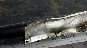 Right underbody protection of Audi Q5 80A 18-24, heat shield is torn, no fragment