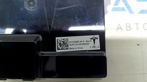 Tesla Model X 22-25 2nd Row Right Seat Control Unit