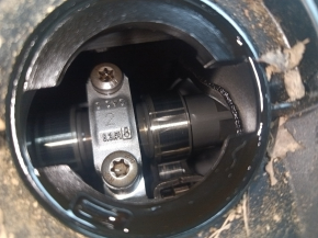 The BMW F30 17-18 B46B20B AWD 32k engine started, compression 10-10-10-10