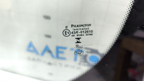 BMW 5 G30 17-20 windshield for projection, for 2 cameras, Pilkington, sand, chips, air along the edge