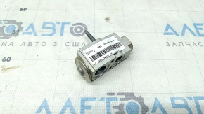 Mercedes C-class W205 15-21 Air Conditioner Heater Valve