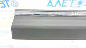 Lincoln MKC 15-19 lower front right door trim with chrome, scratches