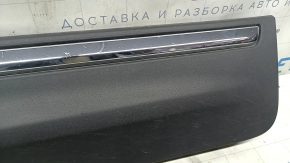 Lincoln MKC 15-19 lower front right door trim with chrome, scratches