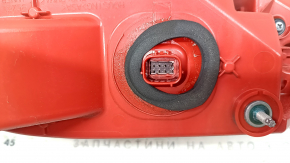 Lincoln MKC right taillight scratch 15-19