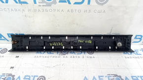 Lincoln MKC 15-19 front right door sill plate, black, non-illuminated, scratches