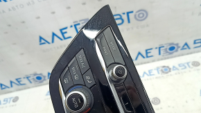 Climate control and radio control for BMW 5 G30 17-22 auto, dual zone, heated seats, no CD drive, scratches