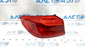 BMW 5 G30 17-20 wing outer left headlight scratches
