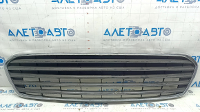 Lower grille of the front bumper of the Toyota Avalon 13-15 pre-restyling, bumps on the plastic