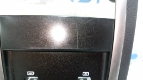 Lincoln MKC 15-19 rear center console trim, black, USB, scratch, crack