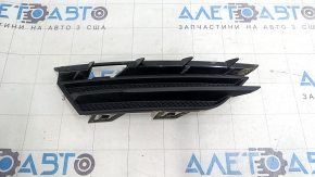 Lincoln MKC 15-19 right front bumper grille broken mount
