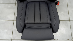 BMW X5 G05 19-22 passenger seat with airbag, electric, heated, Sport, black leather, leather defect