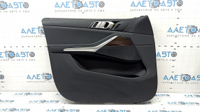 Front left door panel for BMW X5 G05 19-23, black leather, Fineline Stripe wood trim, beige leather armrest with handle and trim, scratches