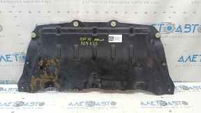 BMW 5 G30 17-23 Front Bumper Guard Crack
