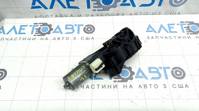 The driver's seat tilt motor on a Toyota Camry v70 18-20 has a broken mount.