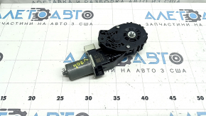 The driver's seat tilt motor on a Toyota Camry v70 18-20 has a broken mount.