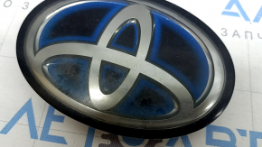 Toyota Camry v70 18-20 hybrid radiator grill emblem under radar, sand, worn