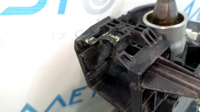 The electric power steering column of a Mazda 6 14-17 USA has broken mounts and broken connectors.