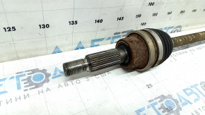 Lincoln MKC 15-19 rear right axle shaft rusty