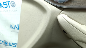 Front right door panel for Mercedes GLC 16-22, beige leather, wood trim, Burmester, defective trim, bump, dent