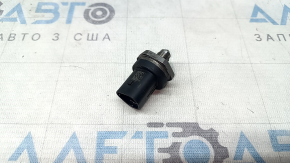 Fuel pressure sensor Lincoln MKC 15-19 2.3T, 17-19 2.0T on the fuel rail