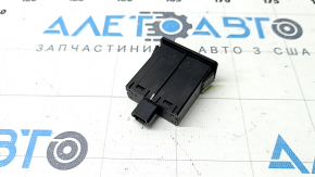 Mazda CX-50 USB Hub 23-24