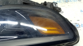Right front headlight assembly for Jeep Cherokee KL 19-23 LED, scratches, sand