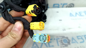 Jeep Cherokee KL 14-23 steering column switch assembly with heated steering wheel cable, broken mount