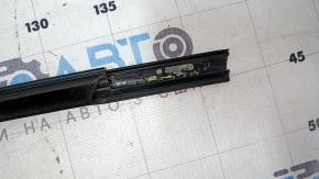 Door-glass molding, center rear right, Honda Accord 23-24, black, fasteners peeled off, edge broken