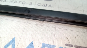 Door-glass molding, center rear right, Honda Accord 23-24, black, fasteners peeled off, edge broken
