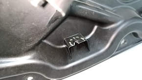 Jeep Cherokee KL 14-23 rear right window lift panel broken fasteners