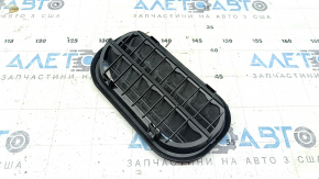 Right ventilation shield VW Passat b8 16-19 USA