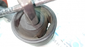 Rear right longitudinal control arm Toyota Avalon 13-18 microcracks S/B