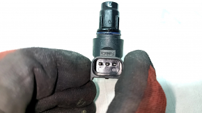 Lincoln MKC 15-19 2.0T Intake Camshaft Sensor