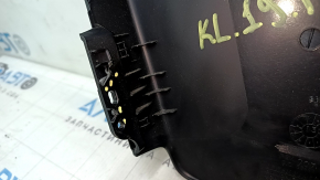 Left side driver's seat cover for a Jeep Cherokee KL 16-23, black, electrically powered, scratches, broken mount