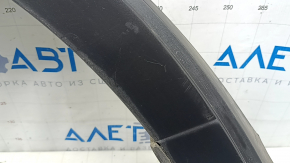 Rear right fender arch trim Mazda CX-50 23-25 structure with mudguard, scratches, broken fasteners, broken fastener, punctured