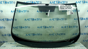 VW Passat B8 16-19 USA windshield with chips, impacts, sand, air along the edge, scratches