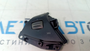 The left steering wheel control buttons on the Tesla Model X 16-21 have a worn roller.