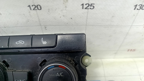 VW Passat b8 16-19 USA climate control with heating, scratches