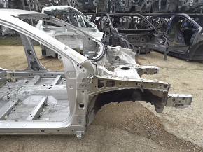 Front right quarter panel for Toyota Avalon 13-18, silver, on the body
