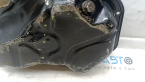 Oil pan 2GR-FXE Lexus RX450h 10-15 is dented, bent