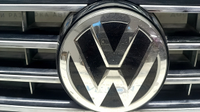 Radiator grille with badge VW Passat b8 16-19 USA R-Line, under radar and cruise control, sand