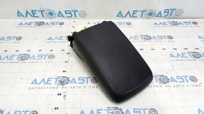 Armrest VW Passat b8 16-19 USA black leather, scratches, bumps