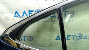 Rear right door assembly for Lexus ES300h ES350 13-18 hybrid, keyless, blue 8V3, scratches, scratches on chrome molding