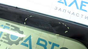 Front right window glass, Toyota Prius 30, 10-15 scratches on glass, bump
