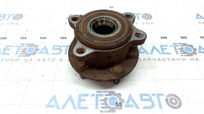 Mazda CX-50 23-25 front left wheel hub rusty