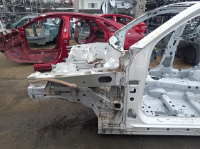 Front left quarter panel of Mercedes GLC 16-22 on the body, white