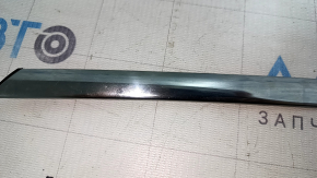 Upper rear right door molding for Honda Insight 19-22, chrome, scratches