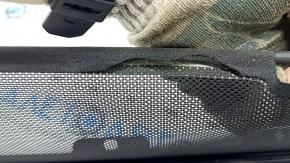 The rear right door curtain of the Volvo XC90 16-24 is black and has come unglued.