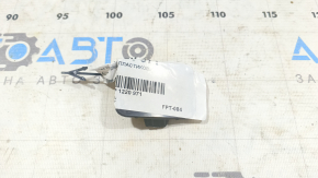 Rear bumper tow hook plug left Audi Q7 16-19