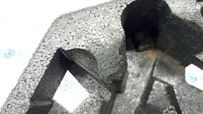 Foam plastic under the Volvo XC90 16-23 tool is pressed